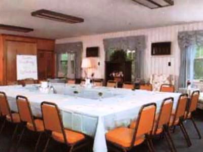Shoreway Acres Inn Фалмът Съоръжения снимка